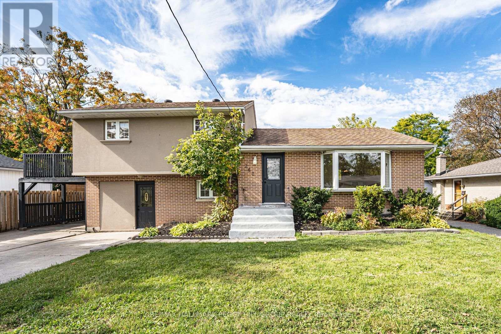 262 DUCKWORTH STREET, Barrie, Ontario