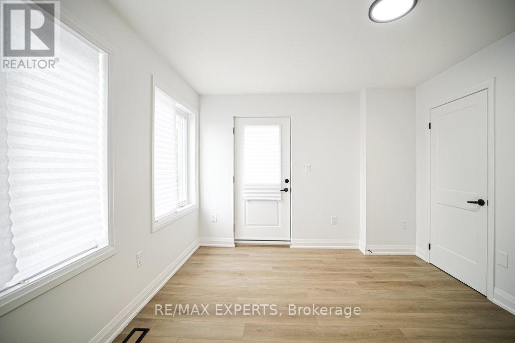 3 - 426 Veterans Drive, Barrie, Ontario  L4N 9G9 - Photo 12 - S12466023