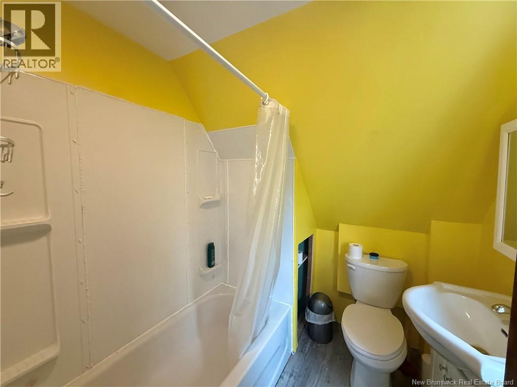 365 Adelaide Street, Dalhousie, New Brunswick  E8C 1B3 - Photo 11 - NB128670