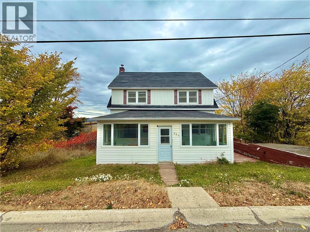 365 Adelaide Street, Dalhousie, New Brunswick  E8C 1B3 - Photo 2 - NB128670