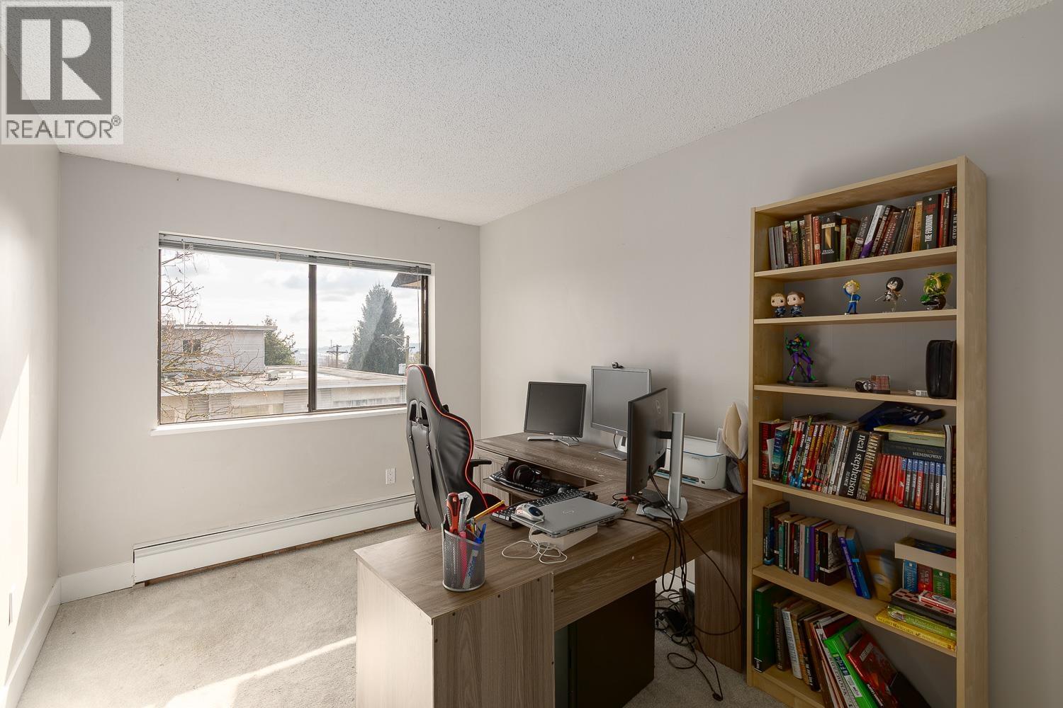 307 466 E Eighth Avenue, New Westminster, British Columbia  V3L 4L2 - Photo 13 - R3059087