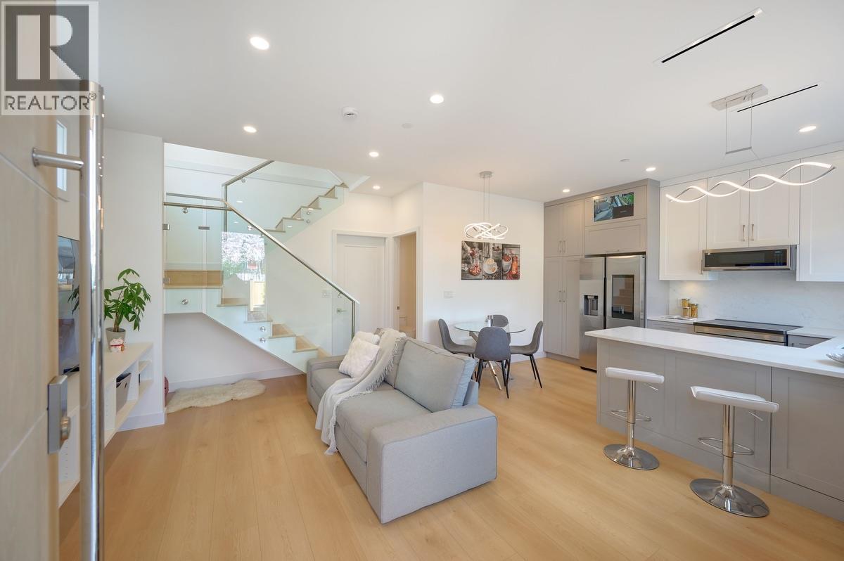 1 2838 Turner Street, Vancouver, British Columbia  V5K 2G5 - Photo 5 - R3059102