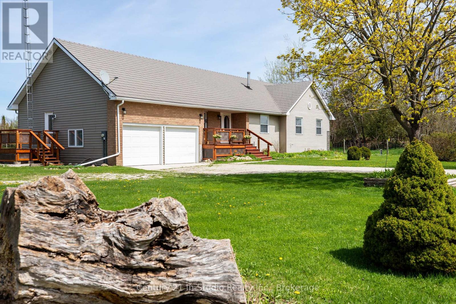 453157 Grey Road 2, Grey Highlands, Ontario  N0C 1L0 - Photo 16 - X12466091