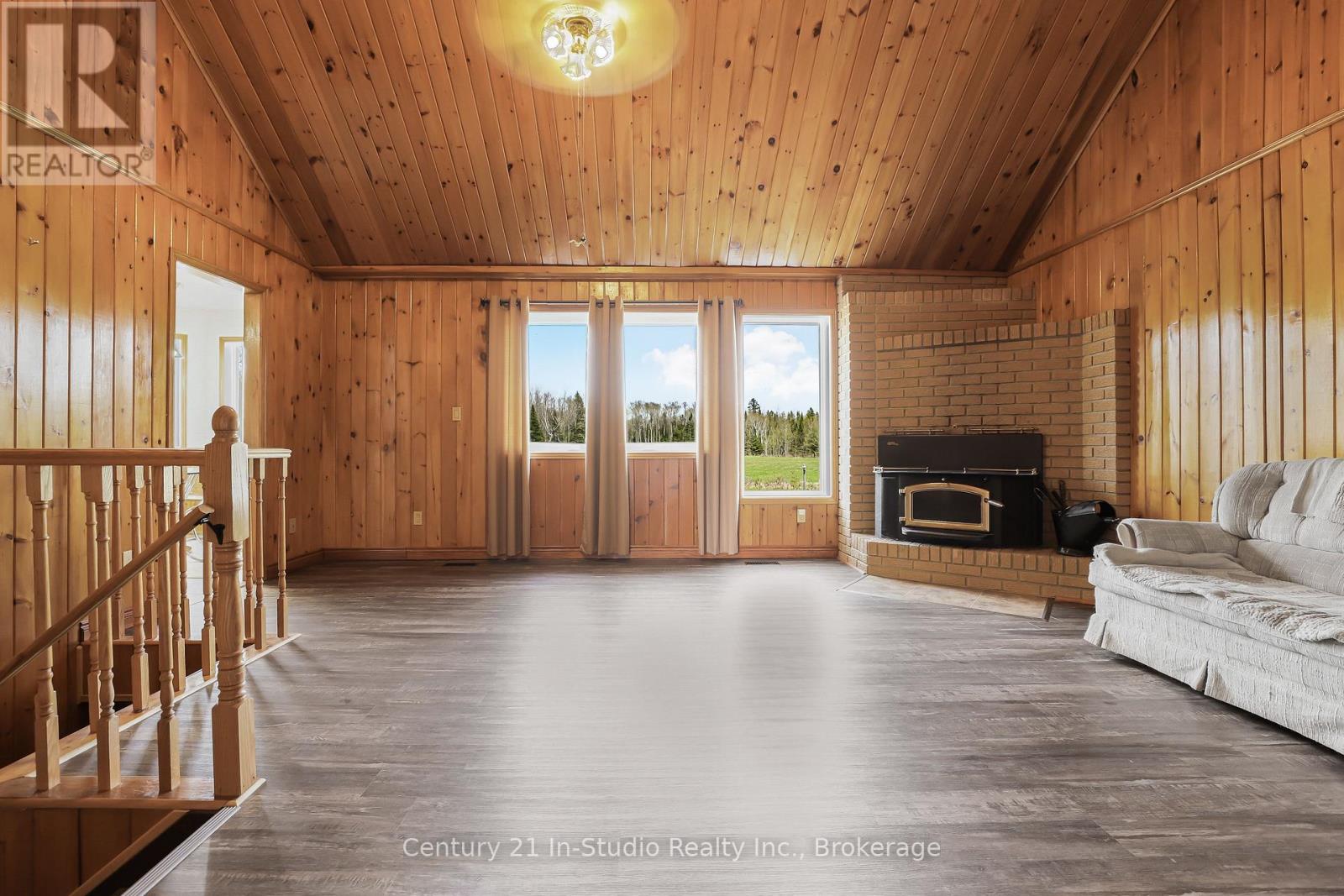 453157 Grey Road 2, Grey Highlands, Ontario  N0C 1L0 - Photo 20 - X12466091