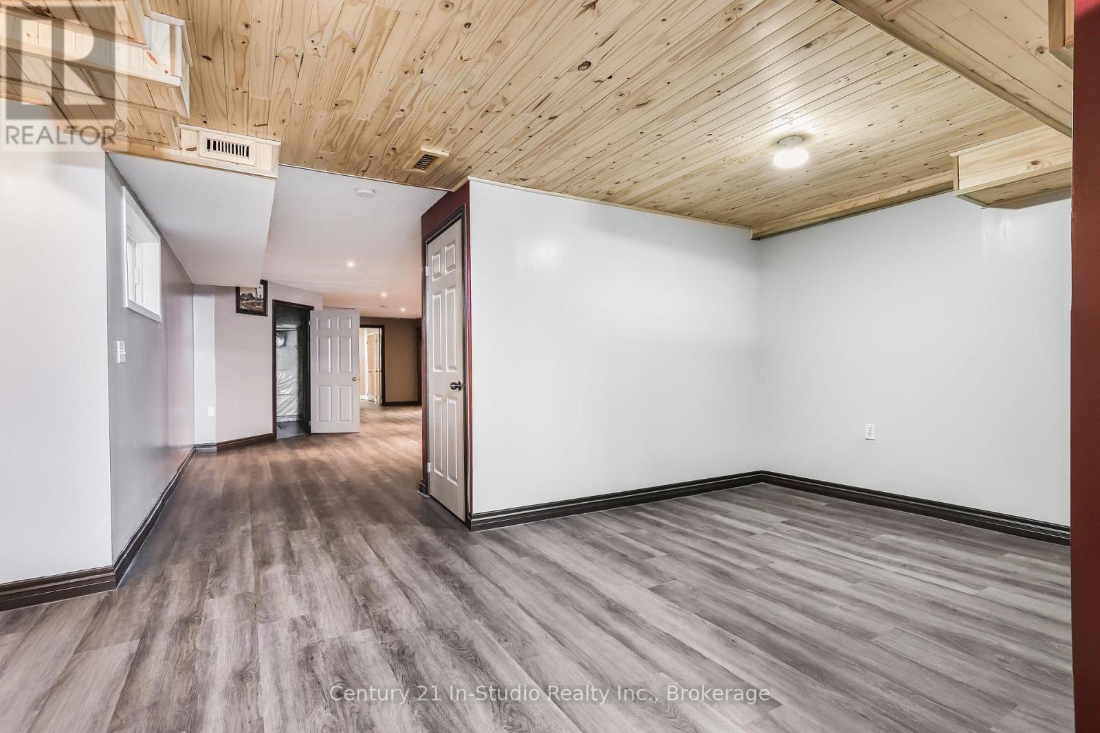 453157 Grey Road 2, Grey Highlands, Ontario  N0C 1L0 - Photo 36 - X12466091