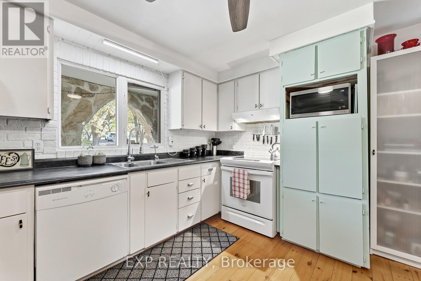 587 Scuttlehole Road, Belleville, Ontario  K0K 2V0 - Photo 15 - X12465632