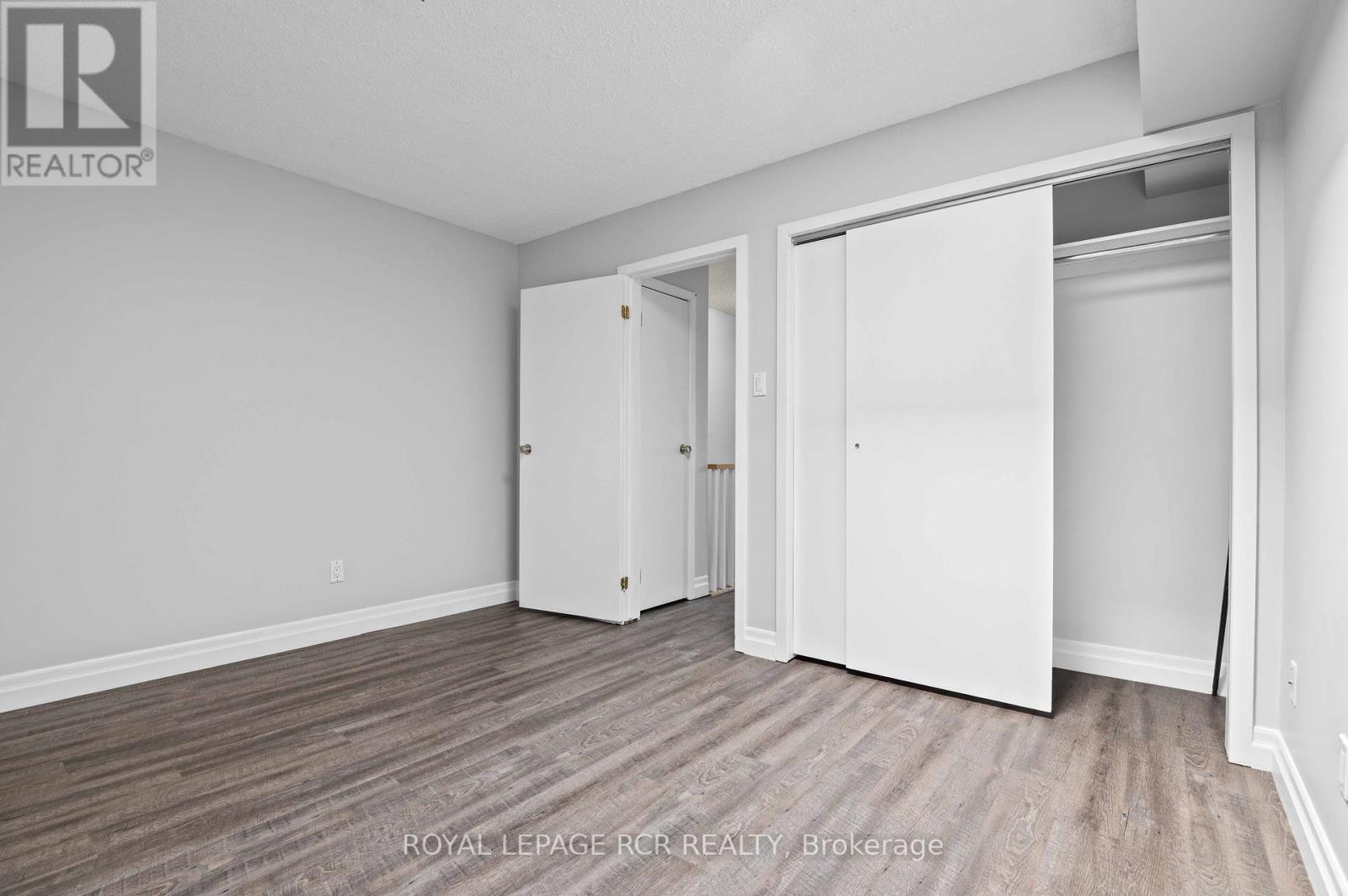4 - 56 Queen Street N, Caledon, Ontario  L7E 1B9 - Photo 32 - W12465858