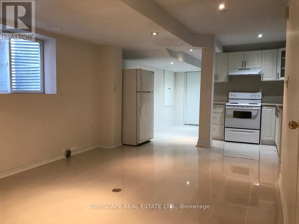 BSMT - 3404 FOUNTAIN PARK AVENUE E, Mississauga, Ontario