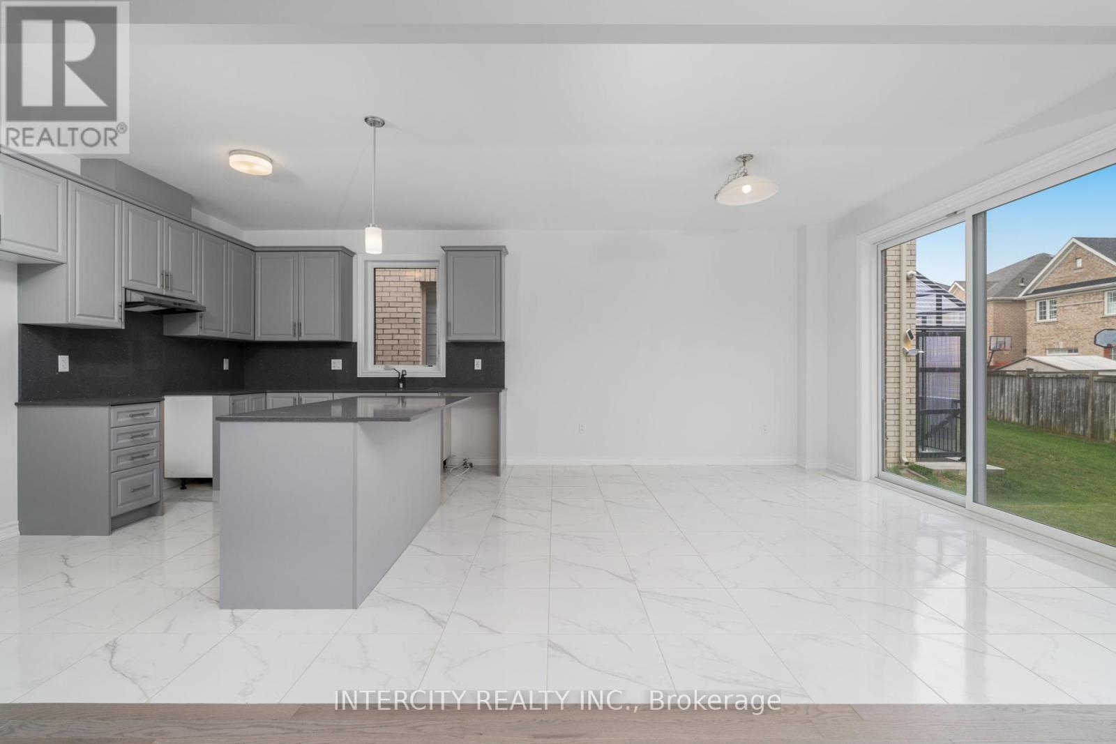 Lot 19 - 9 Dolomite Drive, Brampton, Ontario  L6P 4R6 - Photo 16 - W12465908