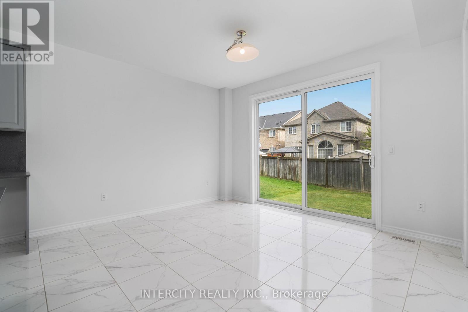 Lot 19 - 9 Dolomite Drive, Brampton, Ontario  L6P 4R6 - Photo 17 - W12465908