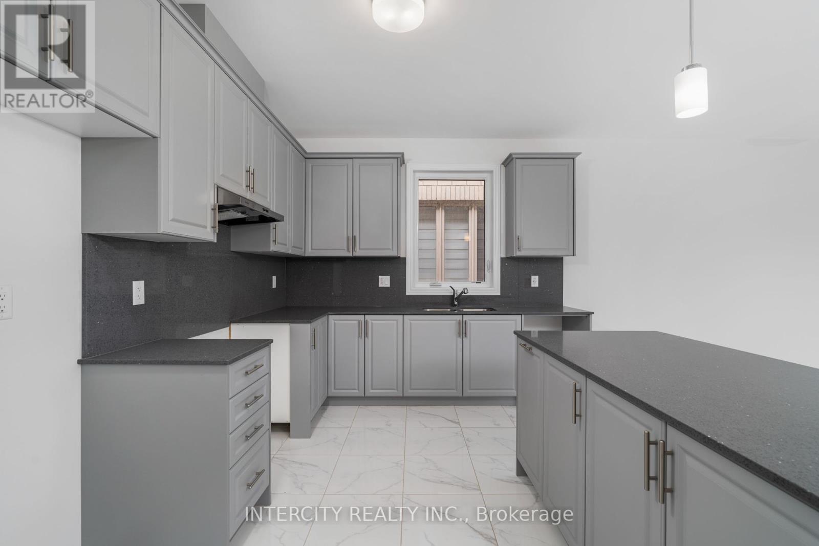 Lot 19 - 9 Dolomite Drive, Brampton, Ontario  L6P 4R6 - Photo 21 - W12465908