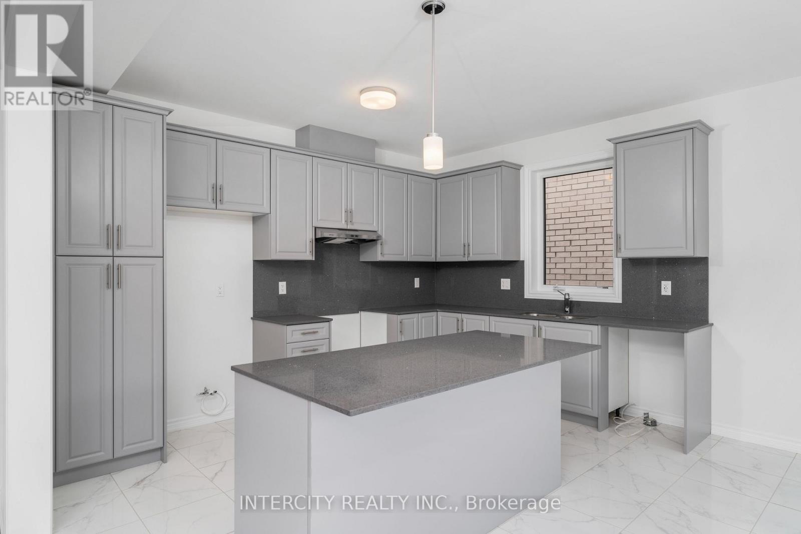 Lot 19 - 9 Dolomite Drive, Brampton, Ontario  L6P 4R6 - Photo 24 - W12465908