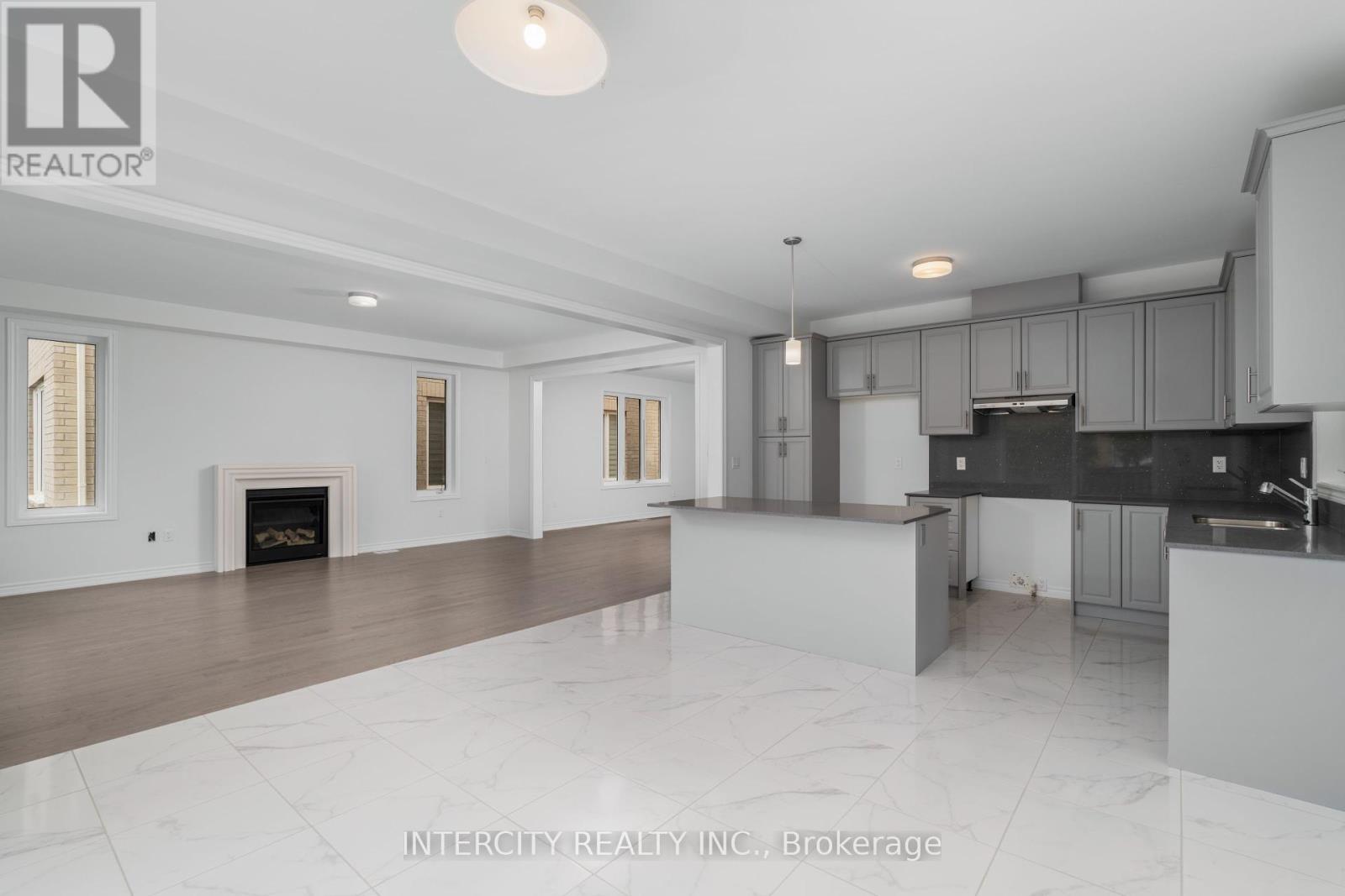 Lot 19 - 9 Dolomite Drive, Brampton, Ontario  L6P 4R6 - Photo 25 - W12465908