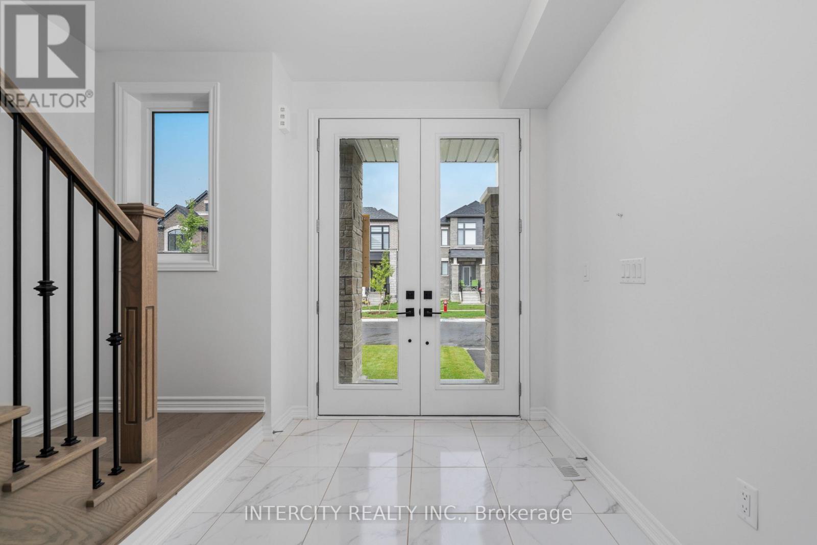Lot 19 - 9 Dolomite Drive, Brampton, Ontario  L6P 4R6 - Photo 3 - W12465908