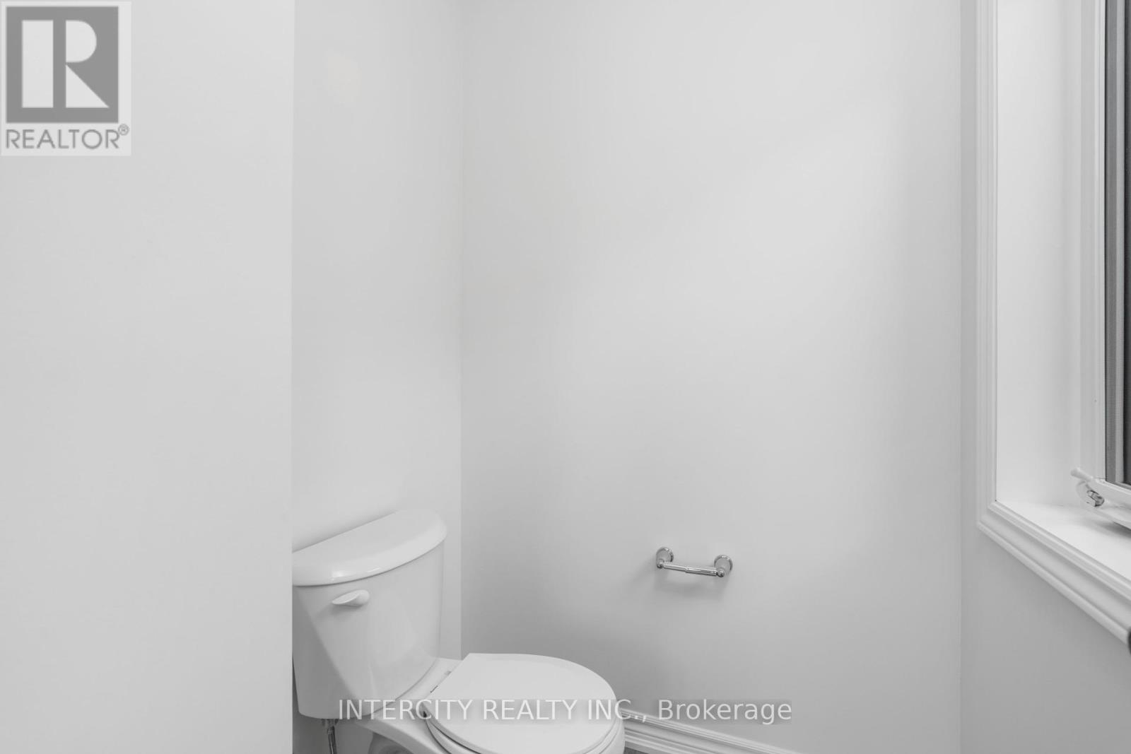 Lot 19 - 9 Dolomite Drive, Brampton, Ontario  L6P 4R6 - Photo 31 - W12465908