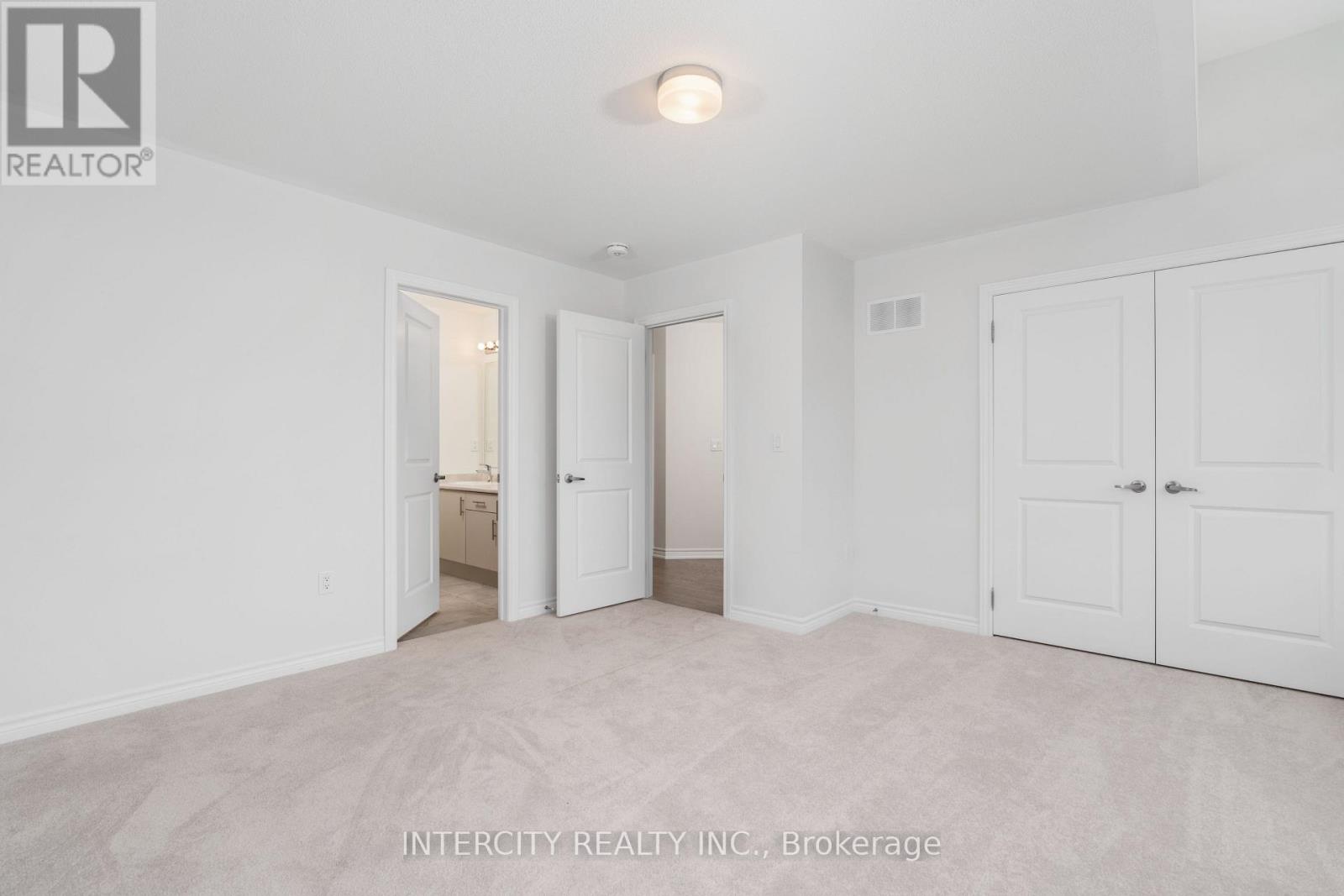 Lot 19 - 9 Dolomite Drive, Brampton, Ontario  L6P 4R6 - Photo 39 - W12465908