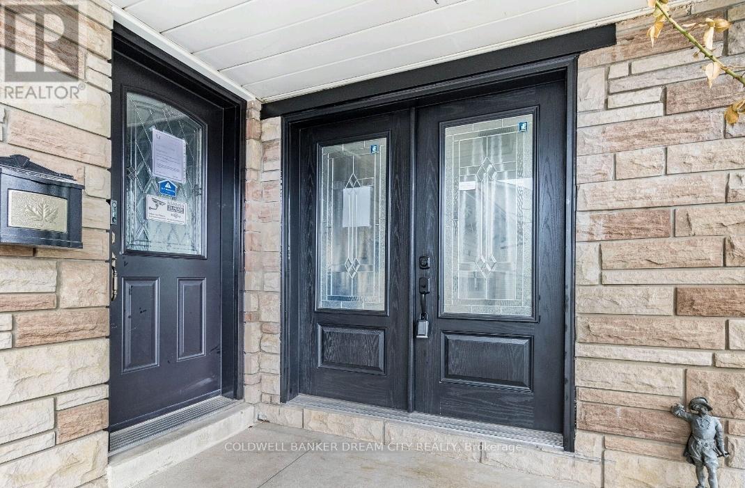 Upper - 231 Elizabeth Street S, Brampton, Ontario  L6Y 1S2 - Photo 3 - W12465912