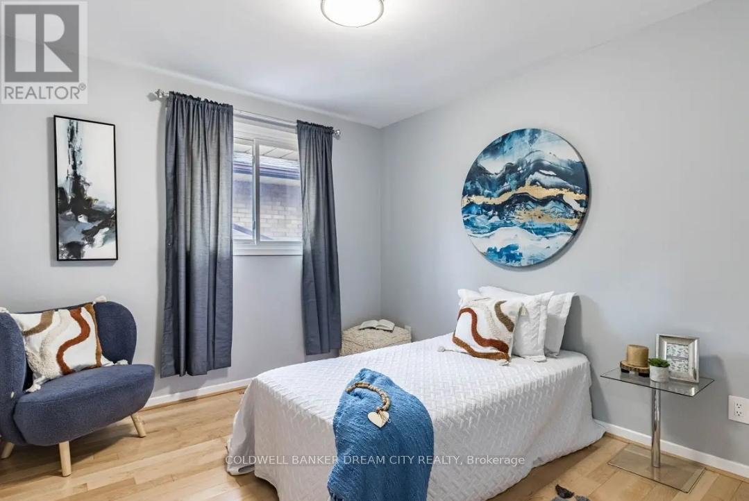 Upper - 231 Elizabeth Street S, Brampton, Ontario  L6Y 1S2 - Photo 7 - W12465912