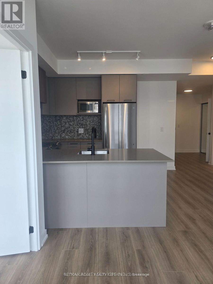 203 - 10 Lagerfeld Drive, Brampton, Ontario  L7A 5L3 - Photo 16 - W12465960