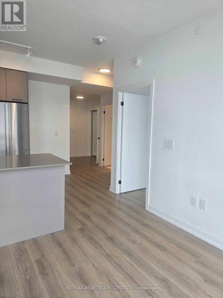 203 - 10 Lagerfeld Drive, Brampton, Ontario  L7A 5L3 - Photo 17 - W12465960