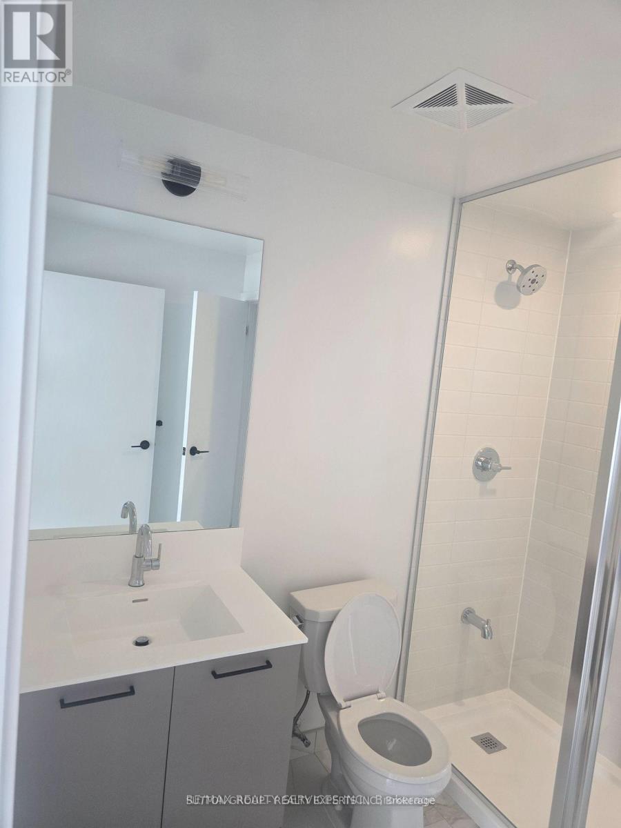 203 - 10 Lagerfeld Drive, Brampton, Ontario  L7A 5L3 - Photo 4 - W12465960