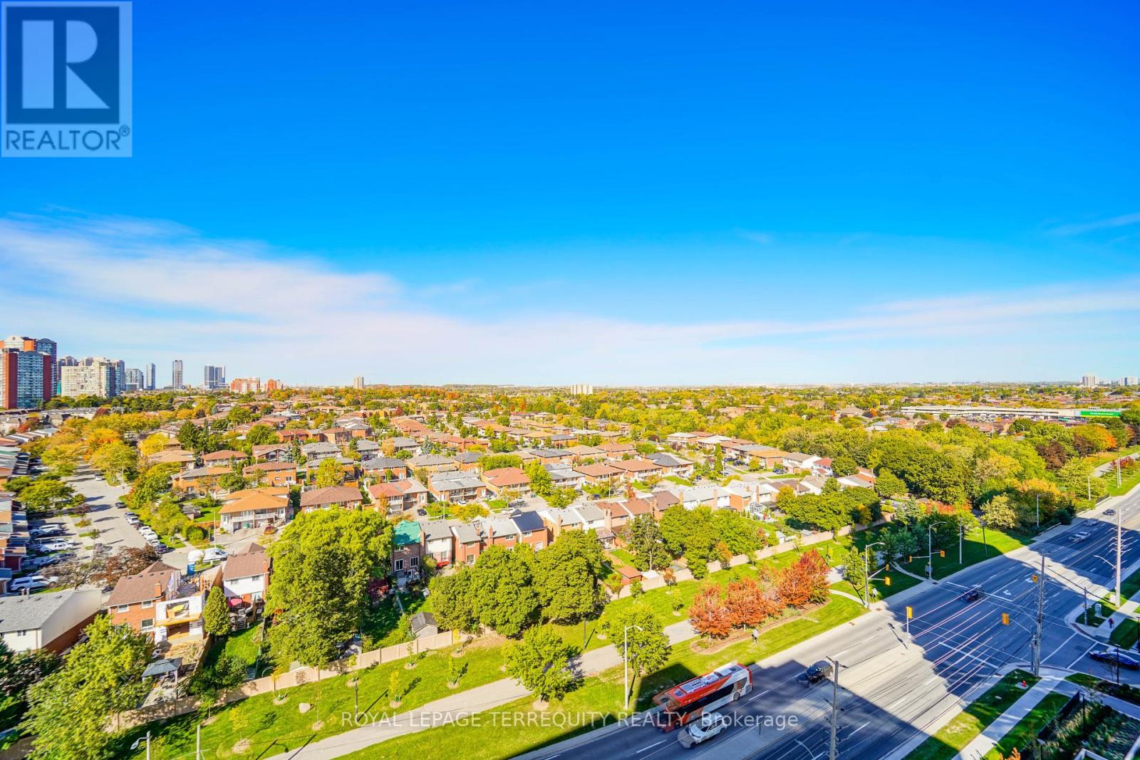 1402 - 200 Burnhamthorpe Road E, Mississauga, Ontario  L5A 4L4 - Photo 23 - W12465979