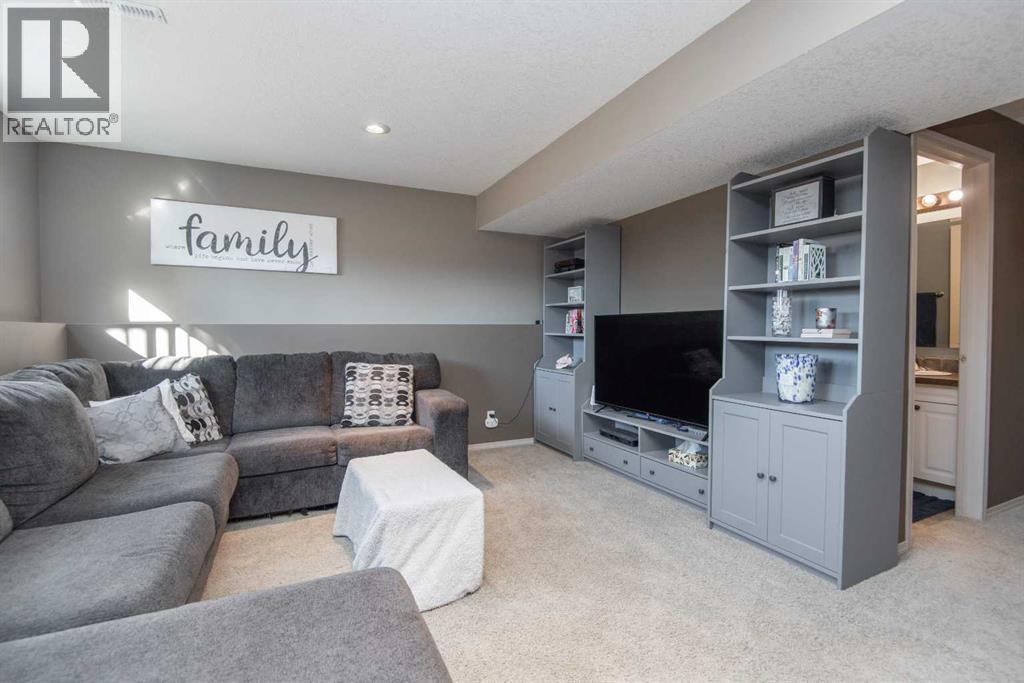 1 Pine Crescent, Blackfalds, Alberta  T4M 0E3 - Photo 23 - A2264945