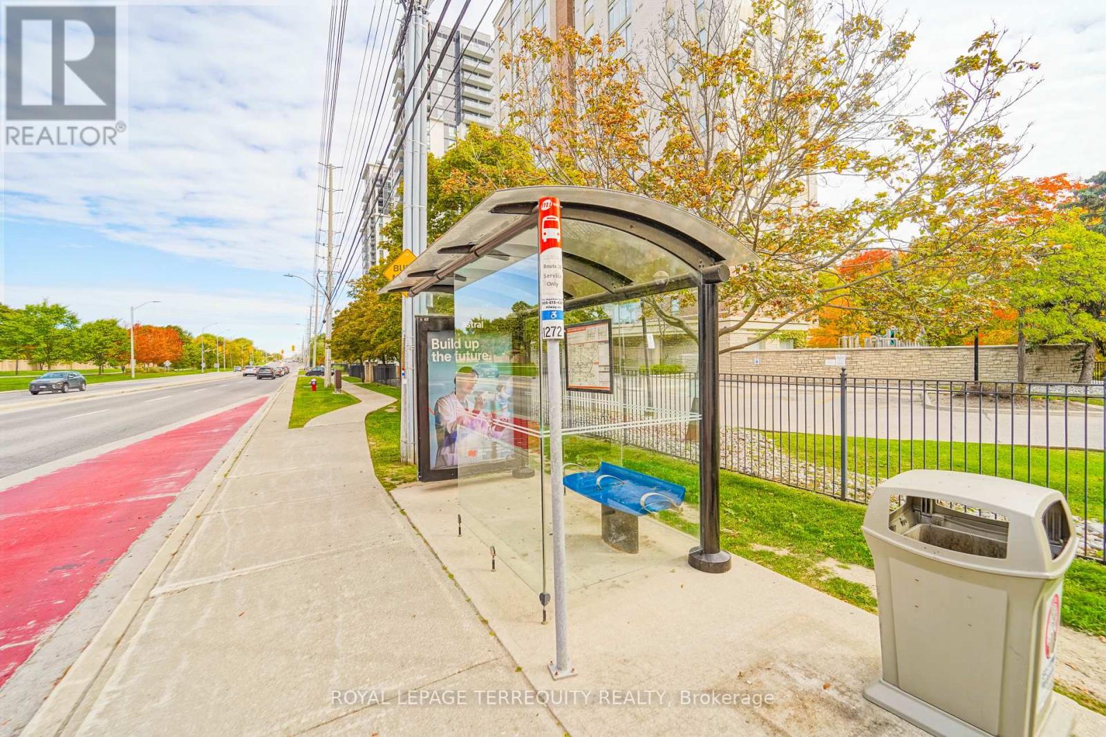 1402 - 200 Burnhamthorpe Road E, Mississauga, Ontario  L5A 4L4 - Photo 38 - W12465979
