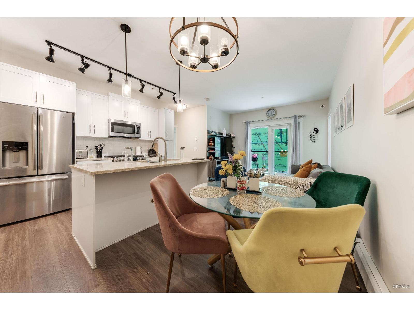 402 11077 Ravine Road, Surrey, British Columbia V3T 5S2 - Photo 4 - R3059121