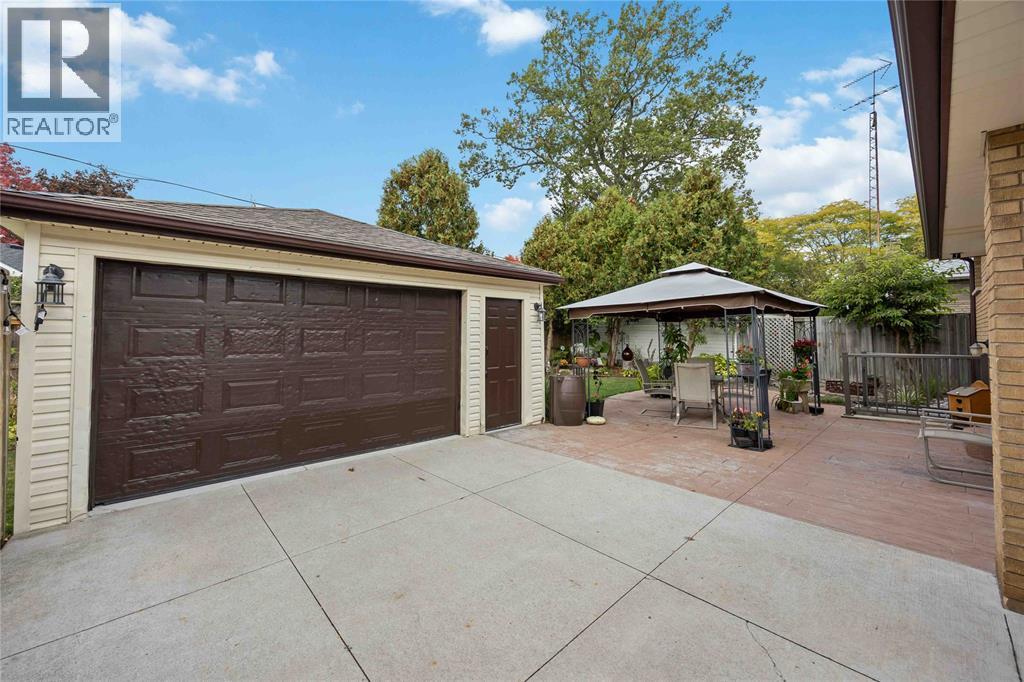 53 Vimy Crescent, Sarnia, Ontario  N7S 1J7 - Photo 14 - 25026343