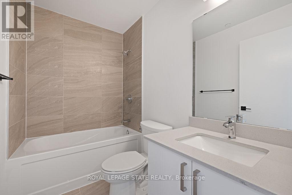 1112 - 2782 Barton Street E, Hamilton, Ontario  L8E 2J8 - Photo 14 - X12465866