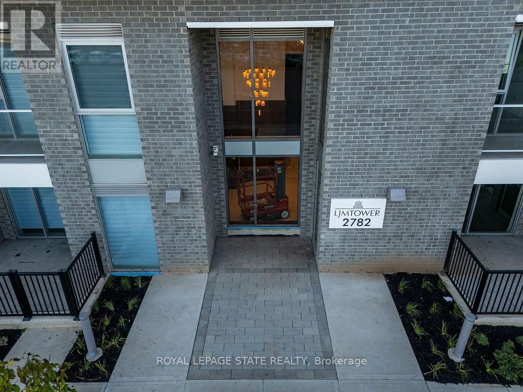 1112 - 2782 Barton Street E, Hamilton, Ontario  L8E 2J8 - Photo 7 - X12465866