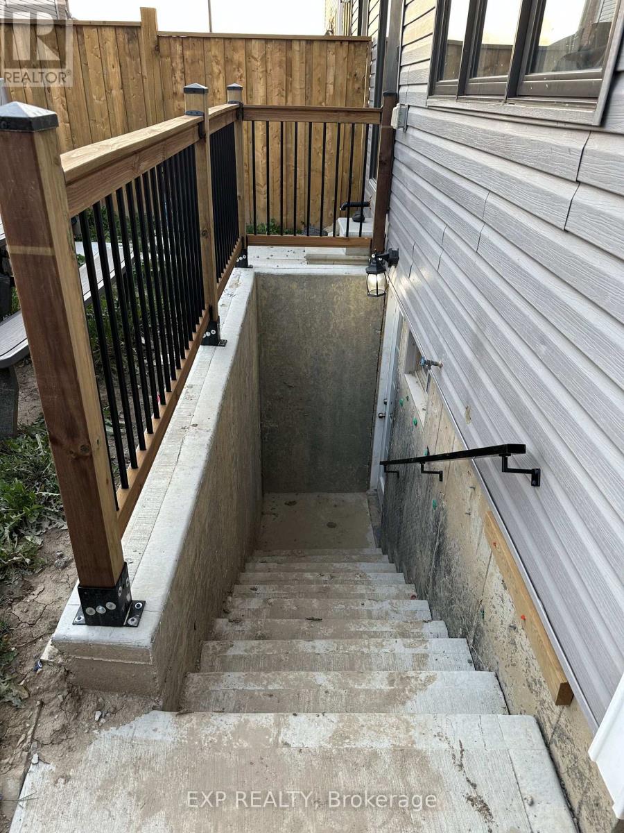 Basement Unit - 99 Oaktree Drive, Haldimand, Ontario  N3W 0C8 - Photo 2 - X12465897