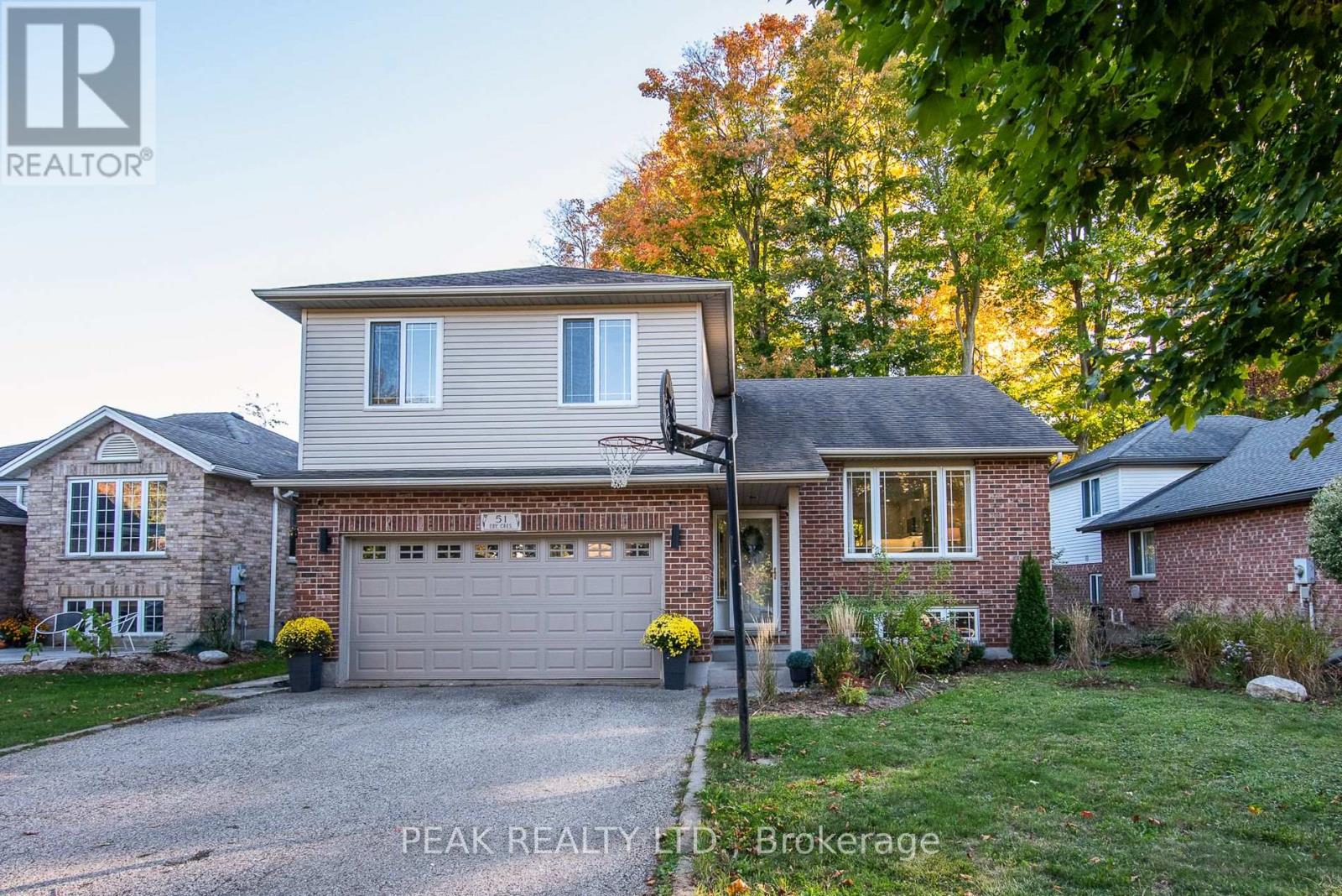 51 EBY CRESCENT, Wilmot, Ontario