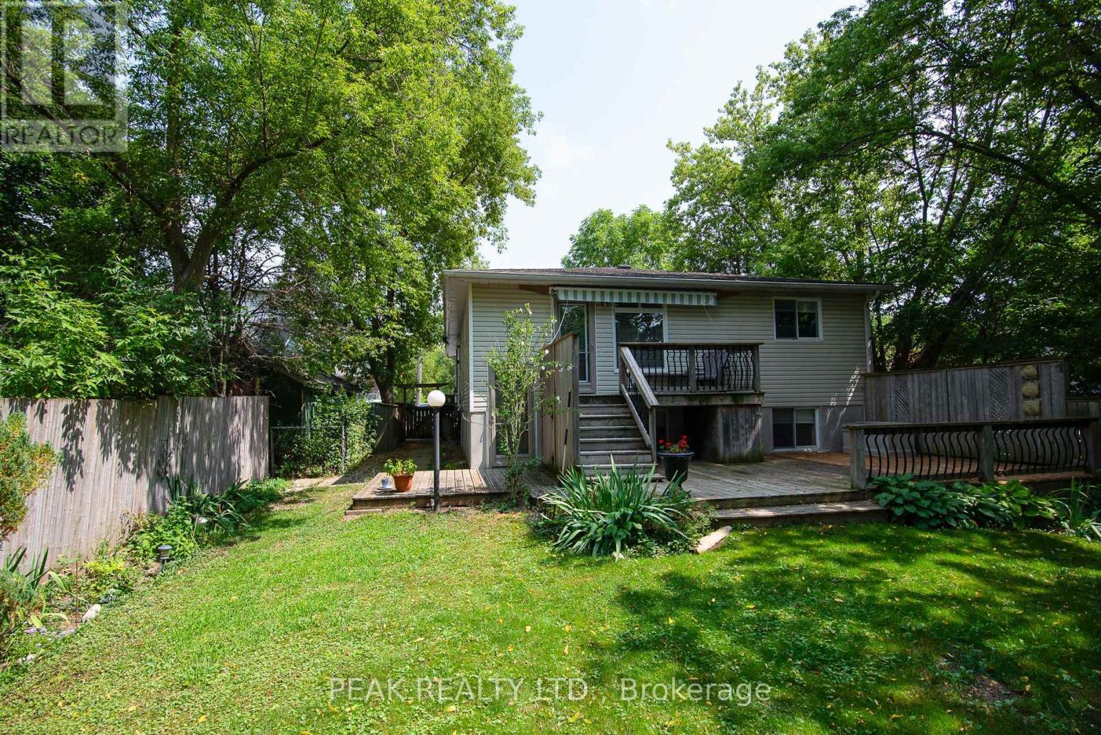 A & B - 9 Macville Avenue, Kitchener, Ontario  N2K 1T2 - Photo 38 - X12466007