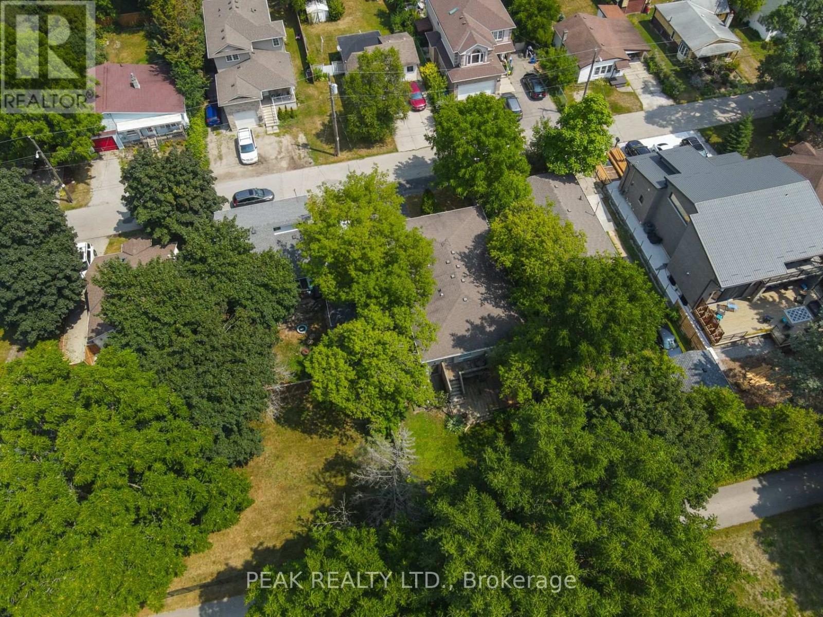 A & B - 9 Macville Avenue, Kitchener, Ontario  N2K 1T2 - Photo 40 - X12466007