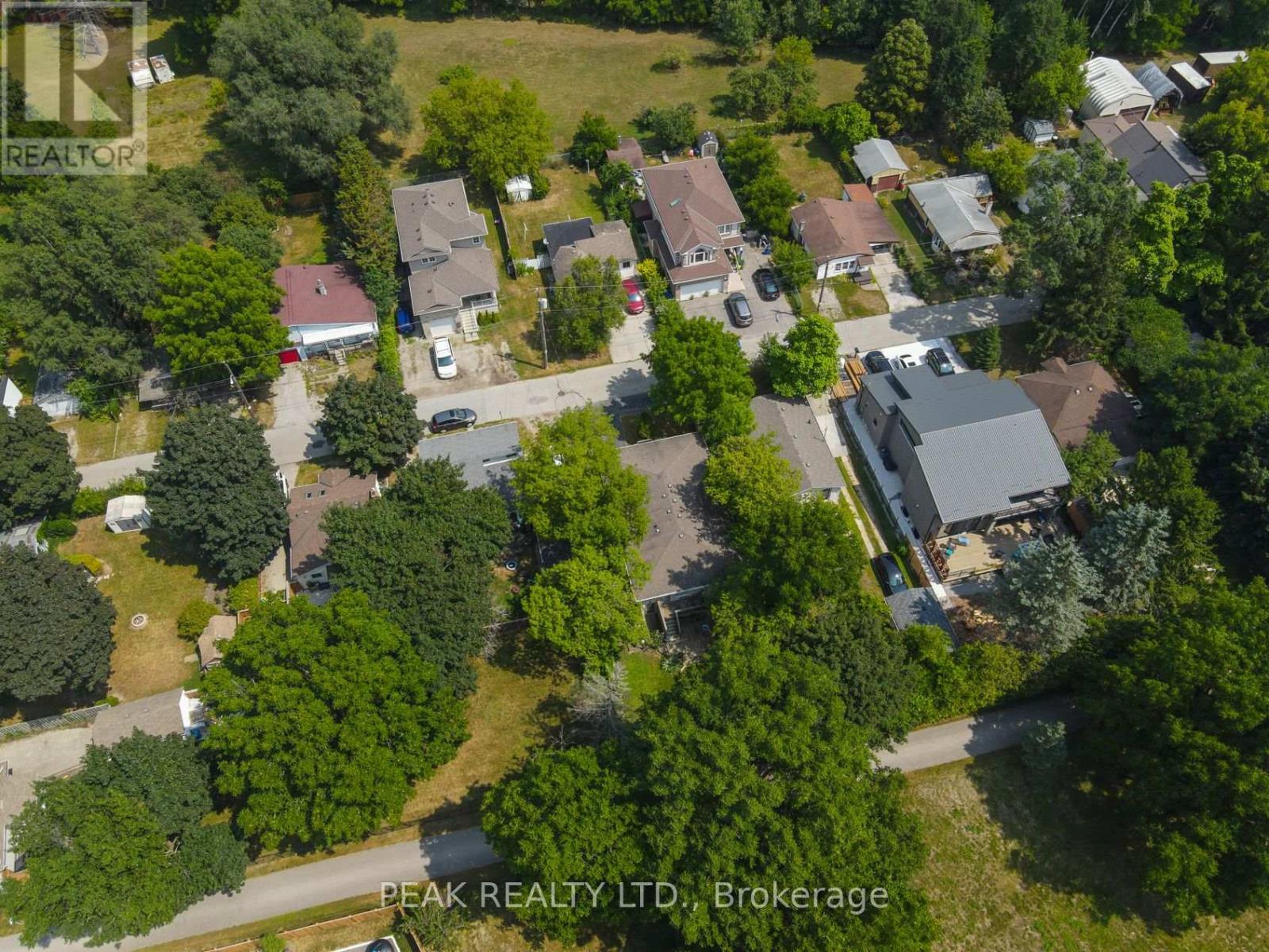 A & B - 9 Macville Avenue, Kitchener, Ontario  N2K 1T2 - Photo 41 - X12466007