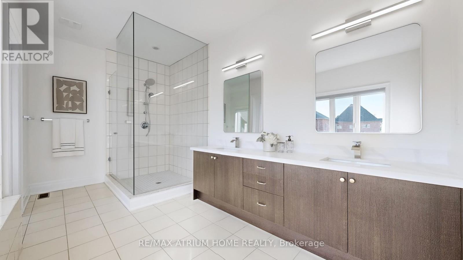 37 Hamster Crescent, Aurora, Ontario  L4G 3G7 - Photo 31 - N12465946