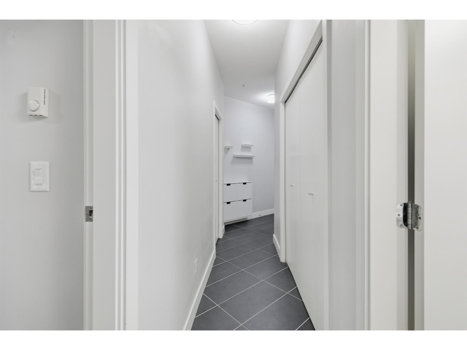 206 15388 105 Avenue, Surrey, British Columbia  V3R 0C4 - Photo 25 - R3058671