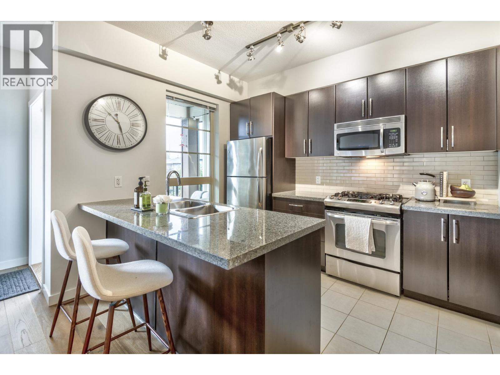 410 701 Klahanie Drive, Port Moody, British Columbia  V3H 5L6 - Photo 6 - R3058973