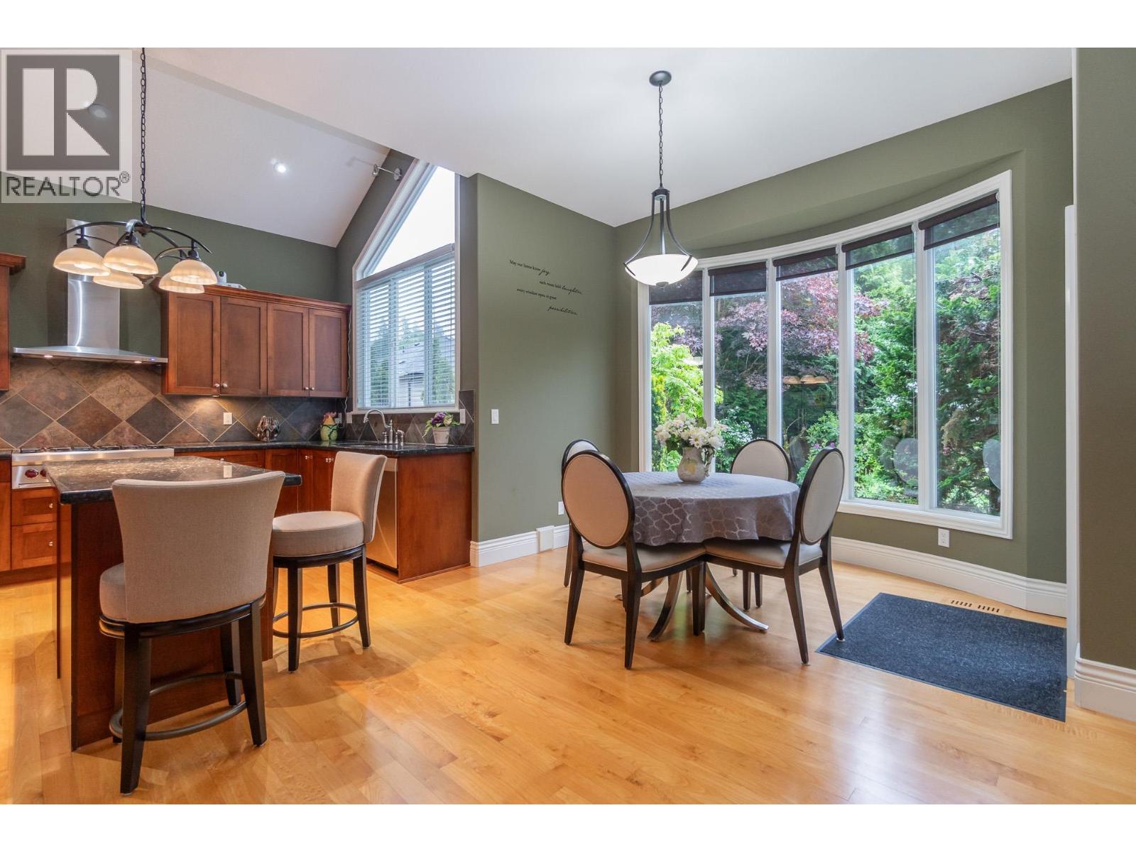 24246 Mcclure Drive, Maple Ridge, British Columbia  V2W 2E5 - Photo 10 - R3058461