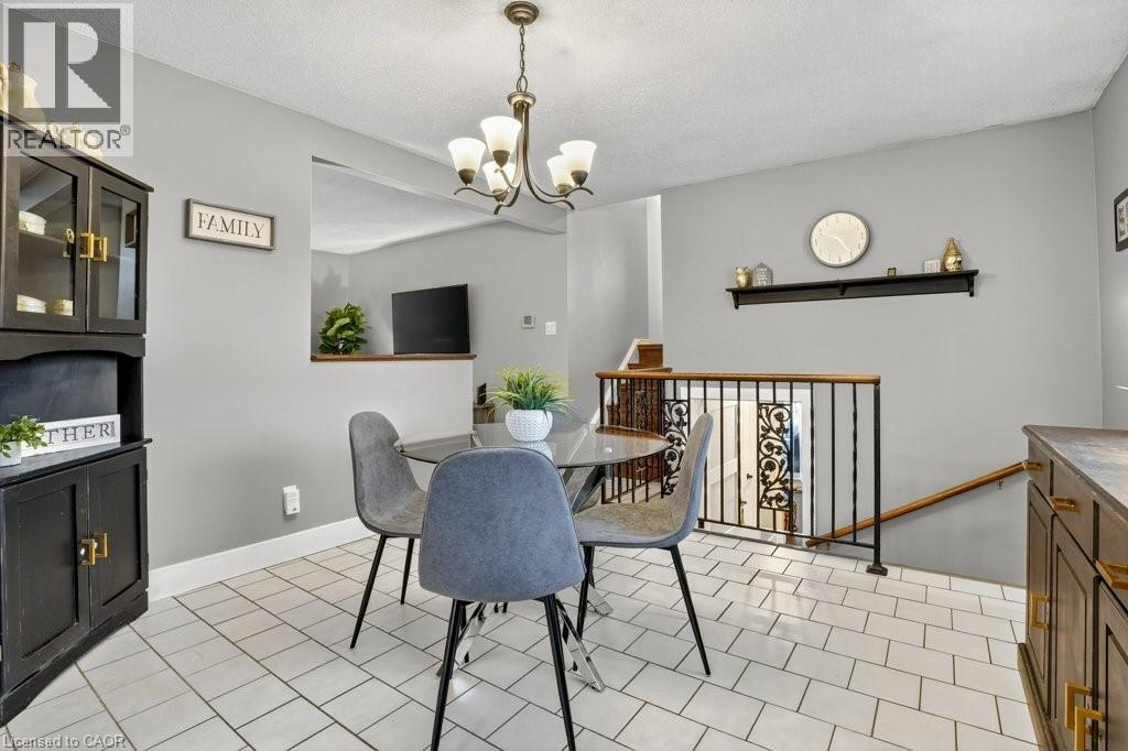 34 Dunsmere Court, Kitchener, Ontario  N2E 1V4 - Photo 11 - 40779622