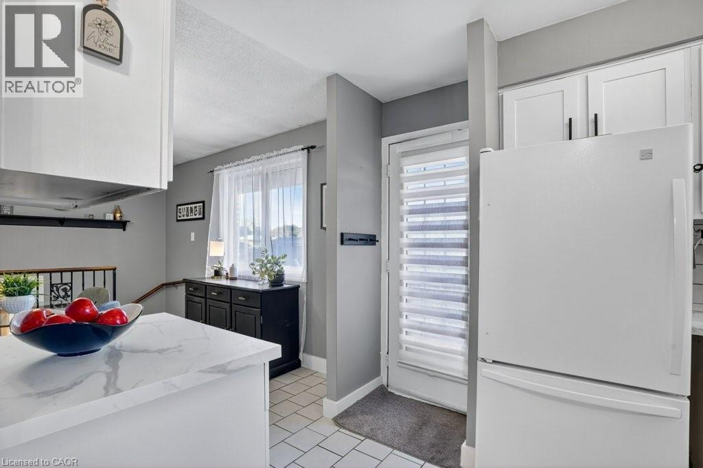 34 Dunsmere Court, Kitchener, Ontario  N2E 1V4 - Photo 14 - 40779622