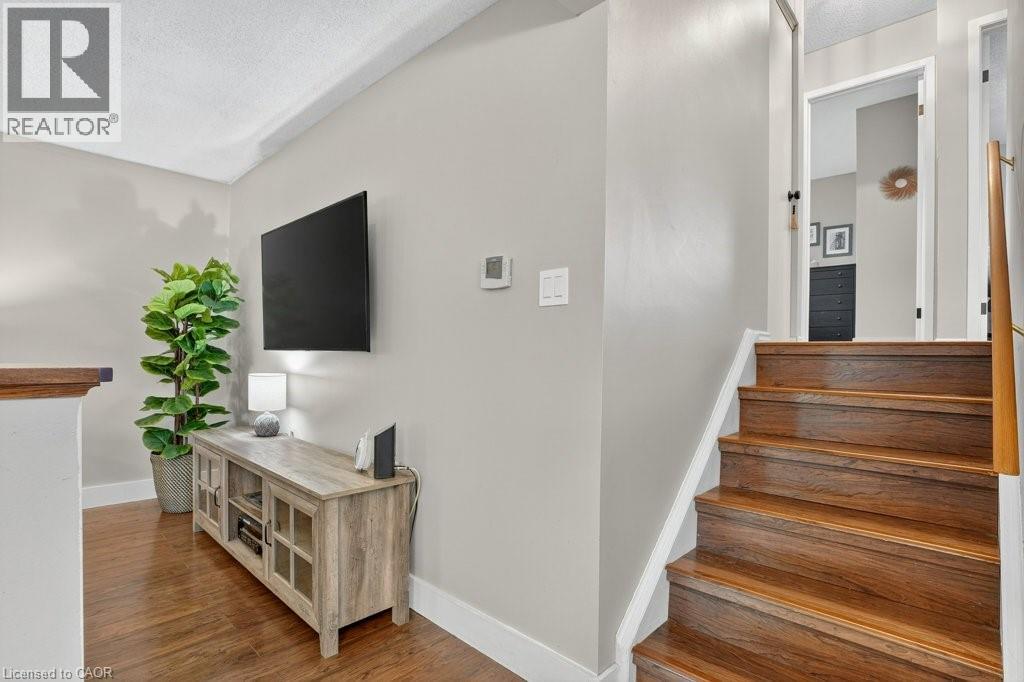 34 Dunsmere Court, Kitchener, Ontario  N2E 1V4 - Photo 15 - 40779622