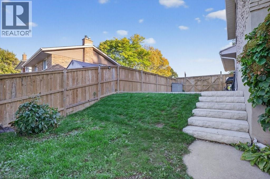 34 Dunsmere Court, Kitchener, Ontario  N2E 1V4 - Photo 37 - 40779622