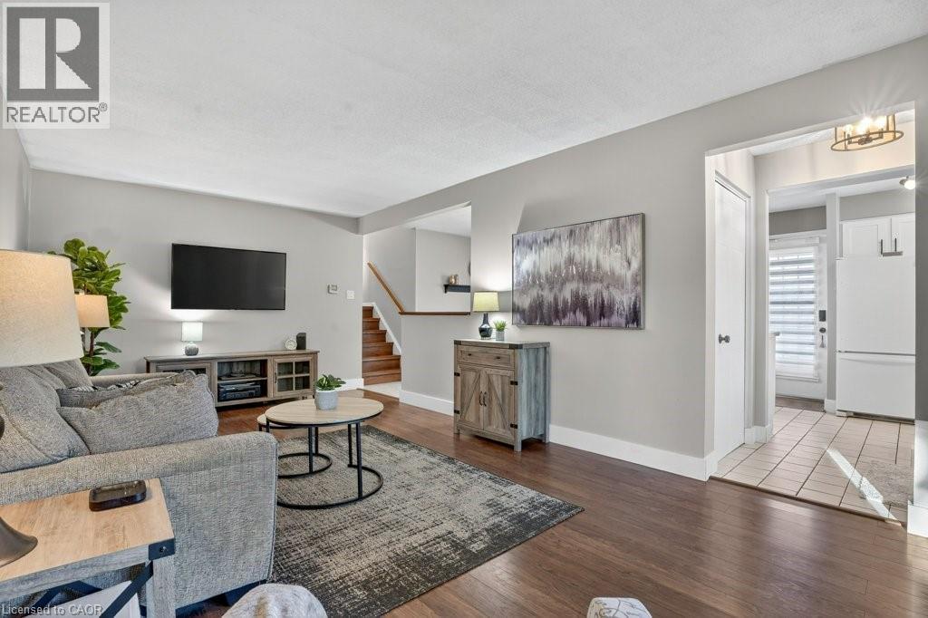 34 Dunsmere Court, Kitchener, Ontario  N2E 1V4 - Photo 7 - 40779622
