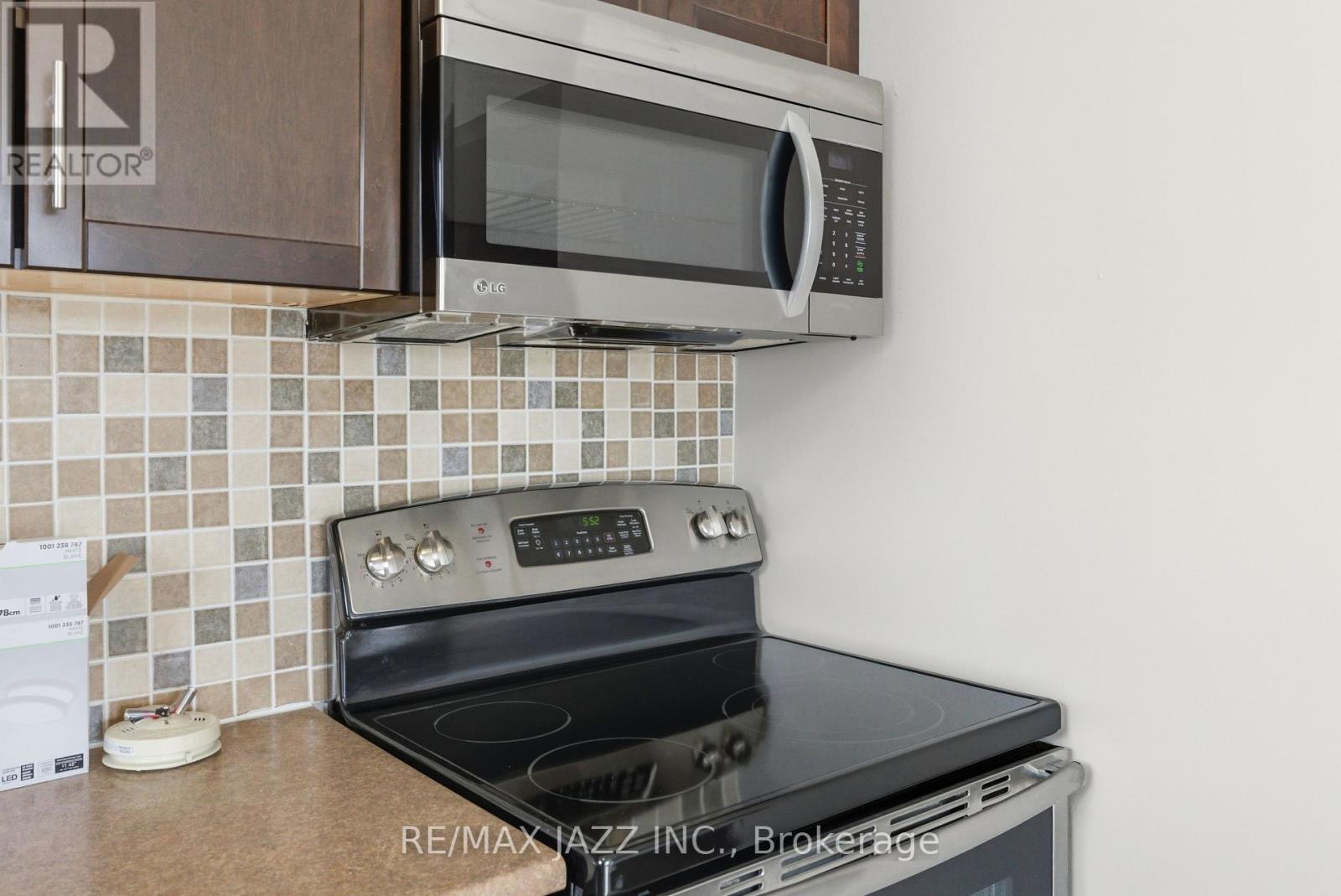 Upper Level - 8 Oban Court, Clarington, Ontario  L1E 1Z7 - Photo 13 - E12466253