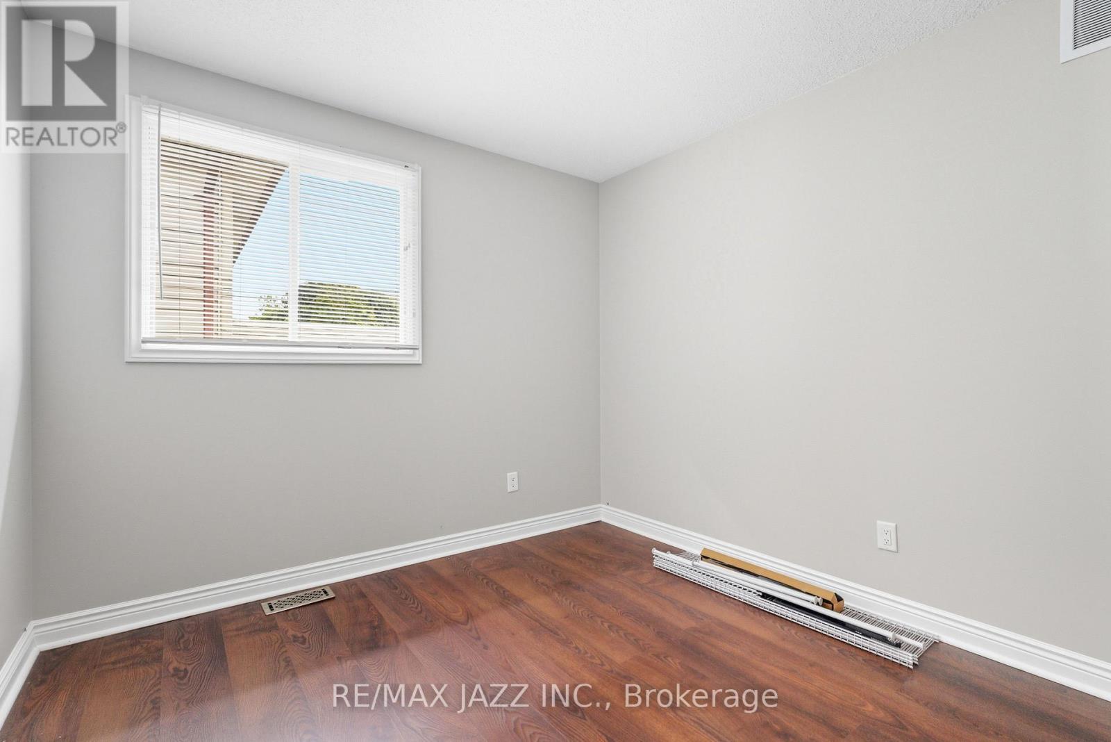 Upper Level - 8 Oban Court, Clarington, Ontario  L1E 1Z7 - Photo 19 - E12466253