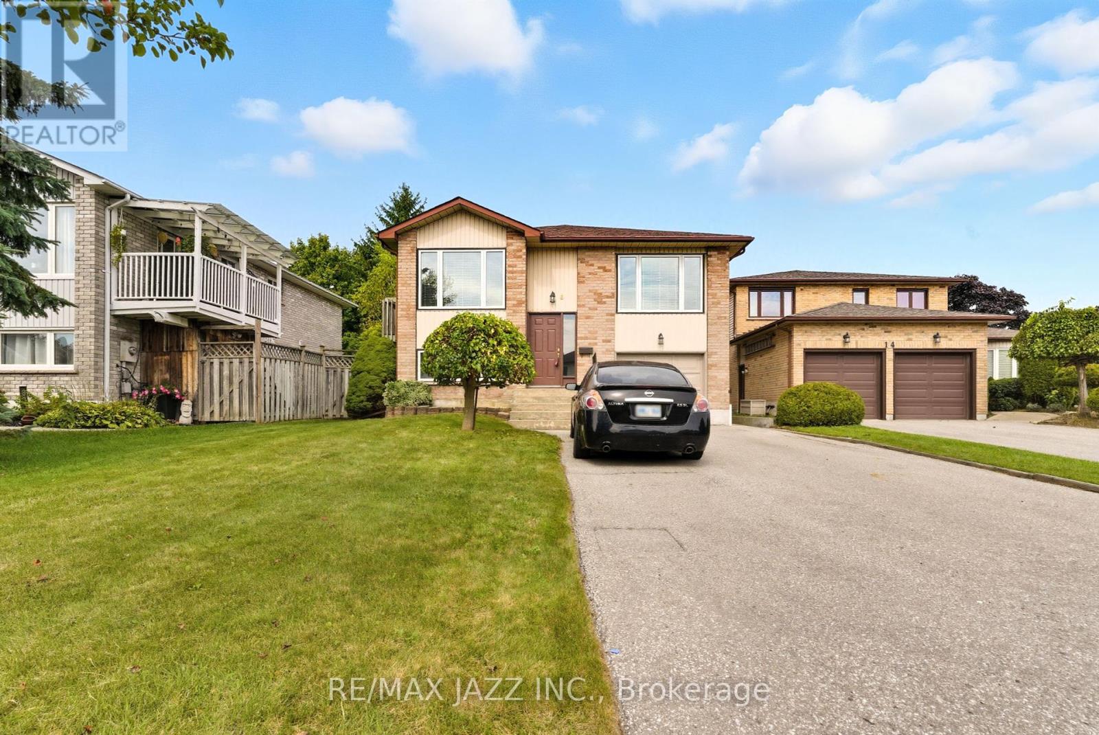 Upper Level - 8 Oban Court, Clarington, Ontario  L1E 1Z7 - Photo 2 - E12466253