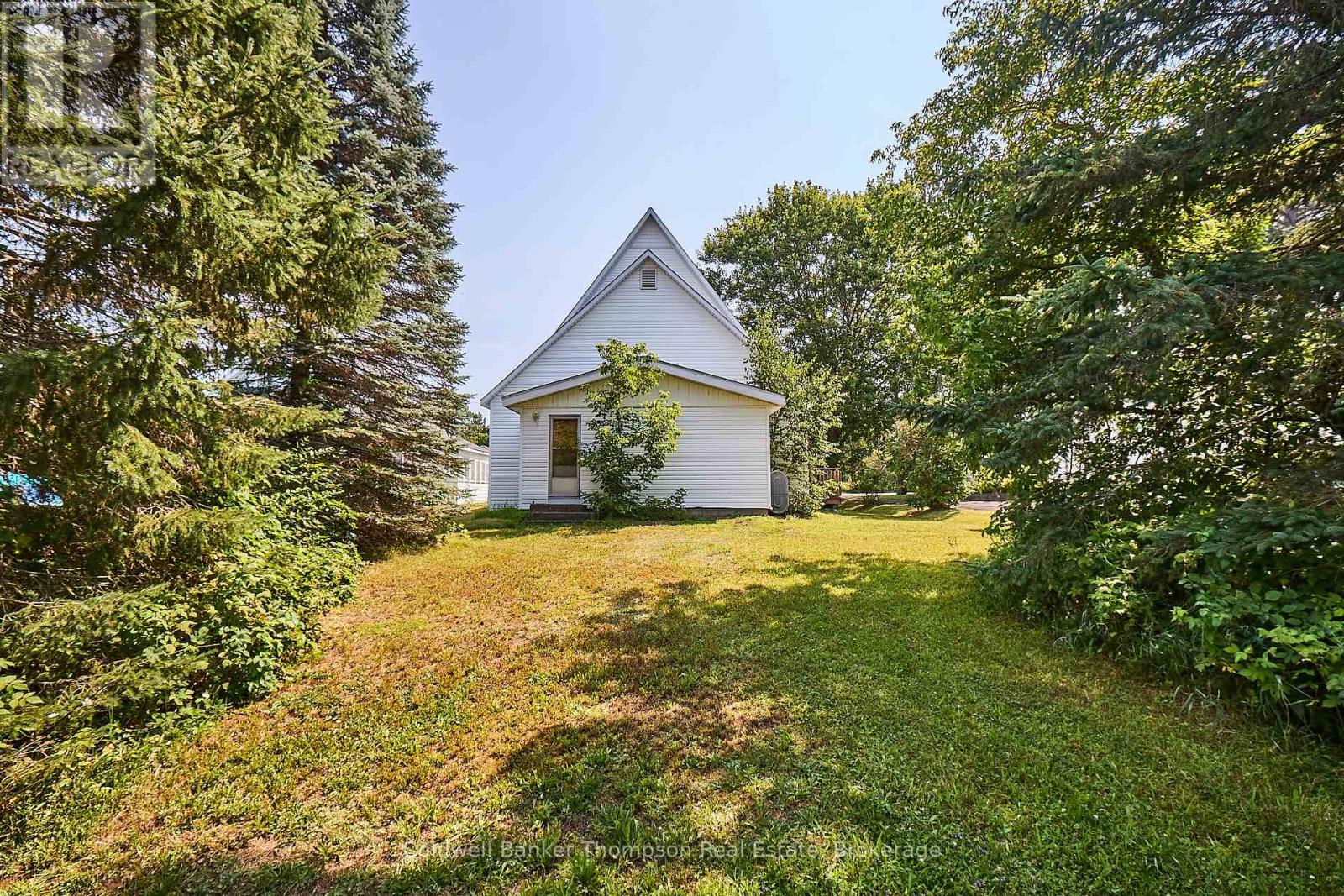 11 King William Street, Kearney, Ontario  P0A 1M0 - Photo 28 - X12466108